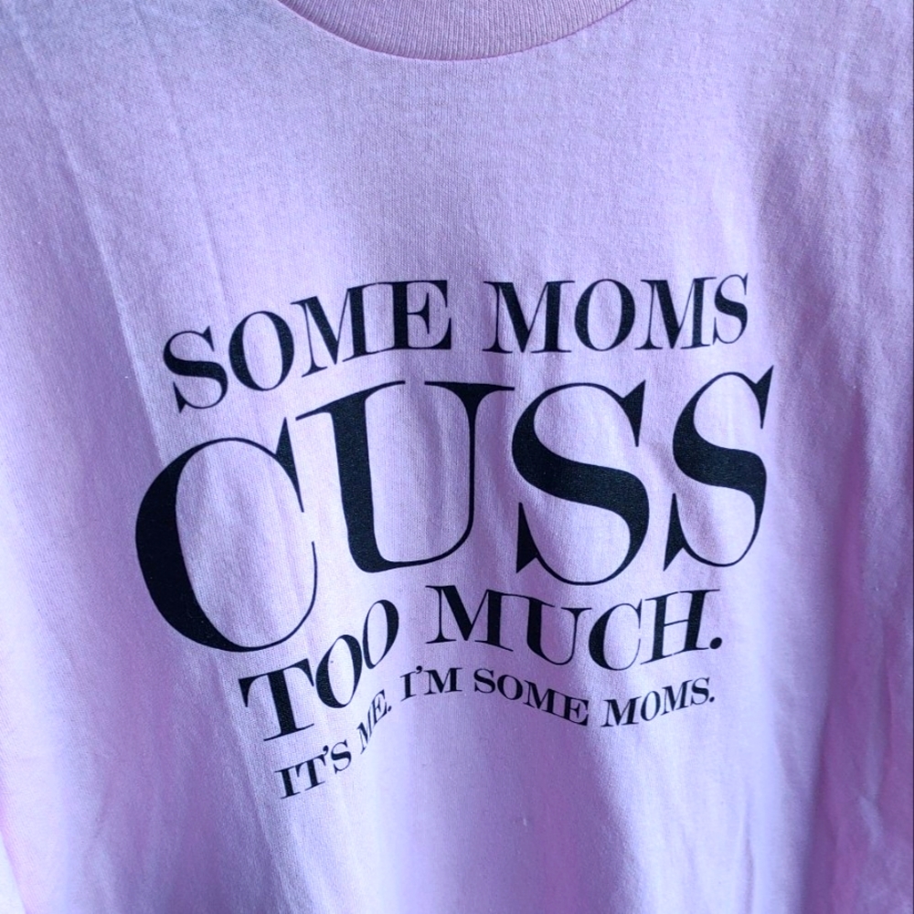 Short sleeve soft pink graffiti shirt (X-Large)